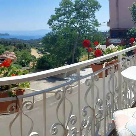 Chez Nous Apartament *