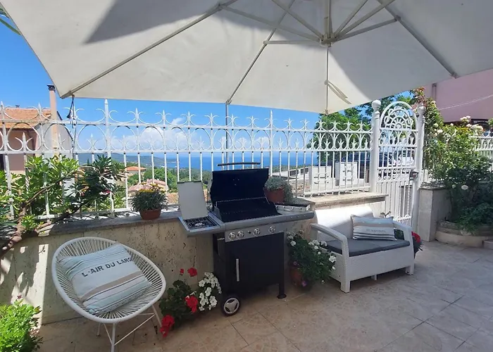 Chez Nous Apartment *