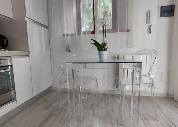 Chez Nous Apartment *