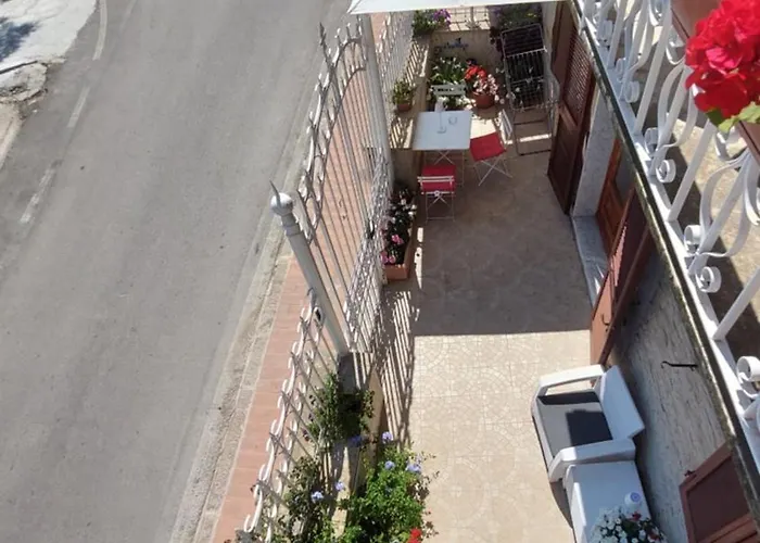 Chez Nous Apartment *